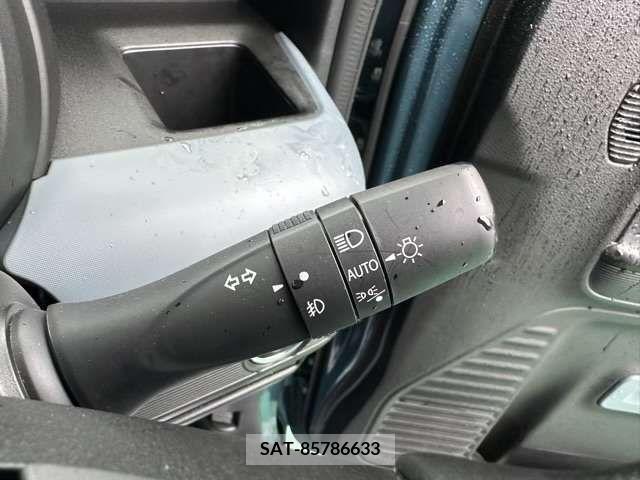 Suzuki SPACIA 2022-09 329670-15