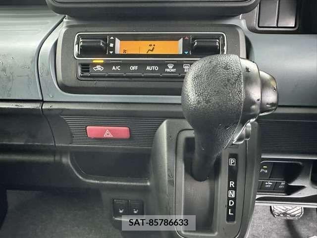 Suzuki SPACIA 2022-09 329670-19