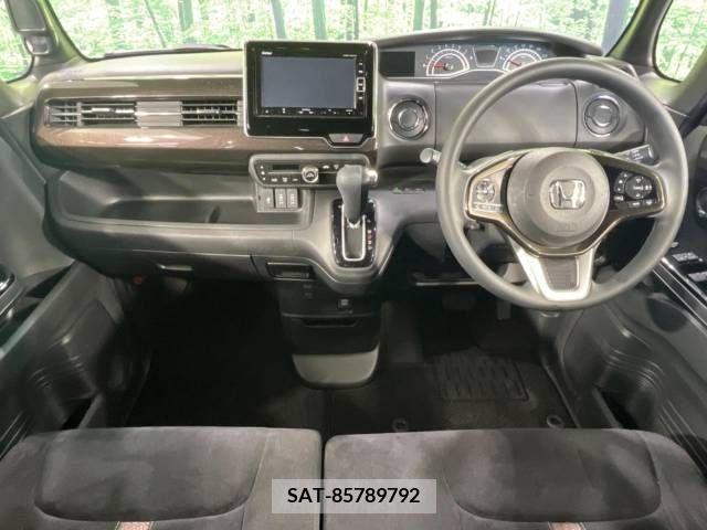 Honda N BOX CUSTOM 2019-06 392768-1
