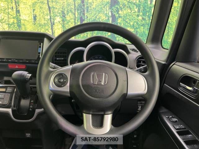 Honda N BOX 2015-08 278564-11