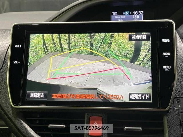 Toyota VOXY 2018-01 321559-6