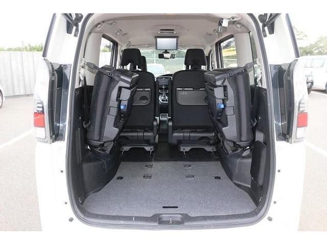 Nissan SERENA 2018-06 14619-13