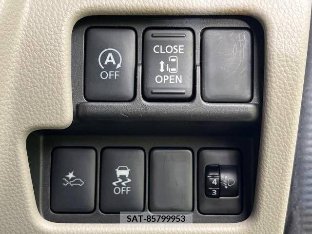 Nissan ROOX 2019-05 323923-5