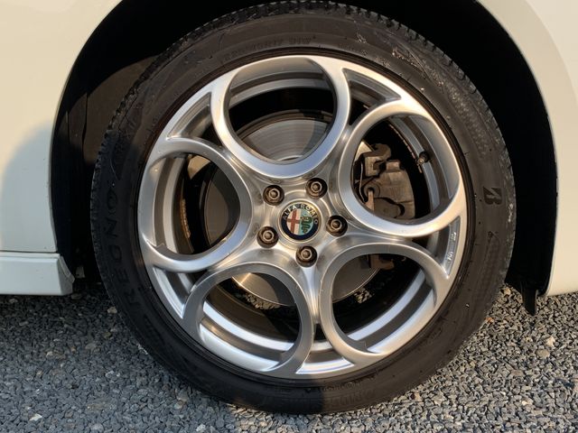 ALFA ROMEO GIULIETTA 2015-03 193948-19