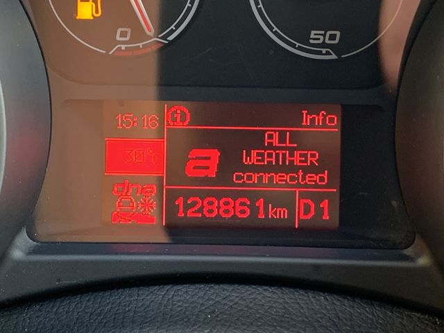ALFA ROMEO GIULIETTA 2015-03 193948-26