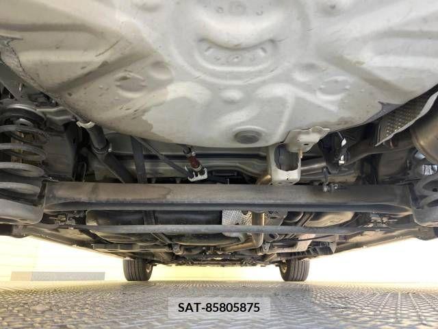 Toyota PRIUS ALPHA 2014-10 322189-19