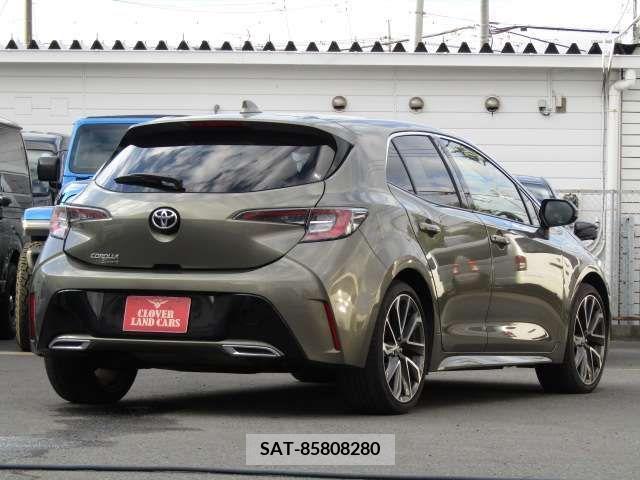 Toyota COROLLA SPORT 2018-11 209844-3