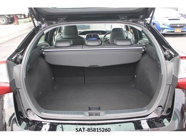 Toyota PRIUS 2019-12 342318-17