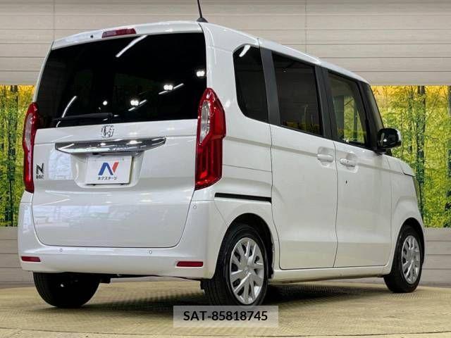 Honda N BOX 2022-02 307376-17