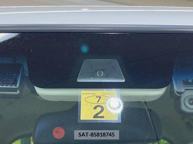 Honda N BOX 2022-02 307376-2