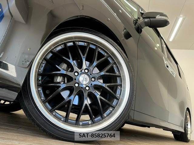 Toyota VELLFIRE 2016-03 287924-17