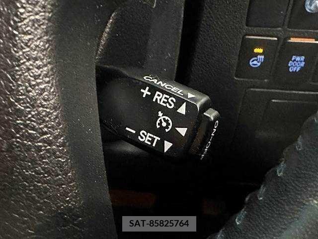 Toyota VELLFIRE 2016-03 287924-6