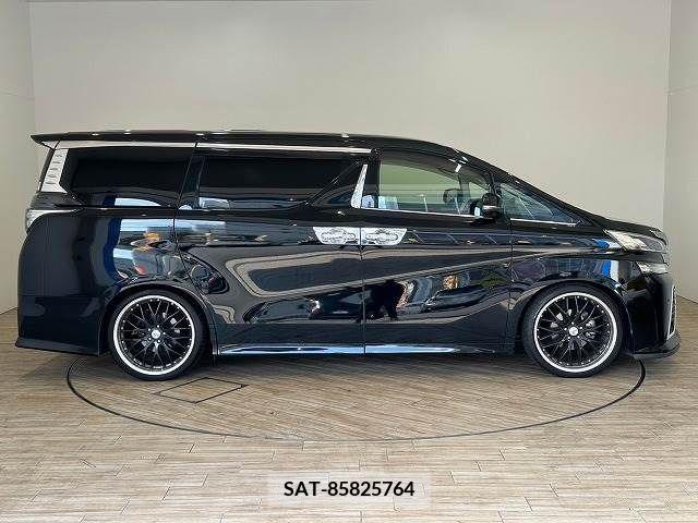 Toyota VELLFIRE 2016-03 287924-15
