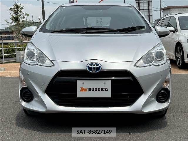 Toyota AQUA 2015-03 260414-8