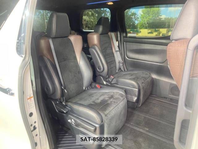 Toyota ALPHARD 2016-10 258858-10