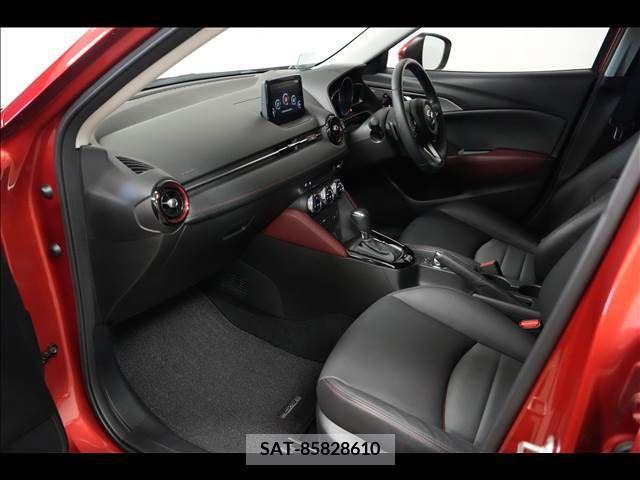 Mazda CX-3 2017-09 295514-1