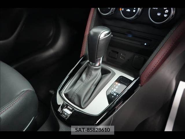 Mazda CX-3 2017-09 295514-15