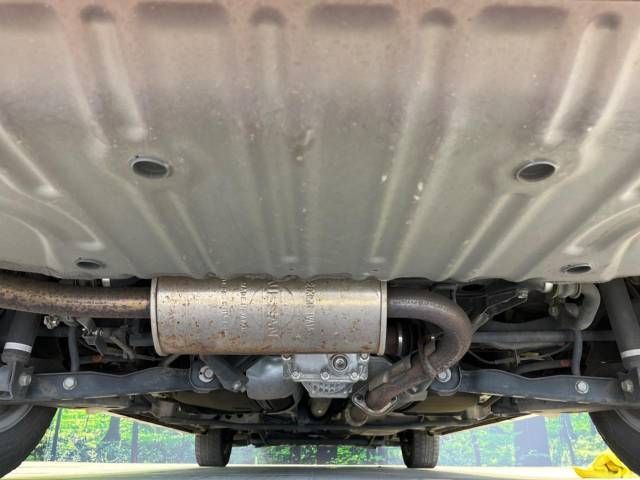 Nissan SERENA 2018-08 10718-16