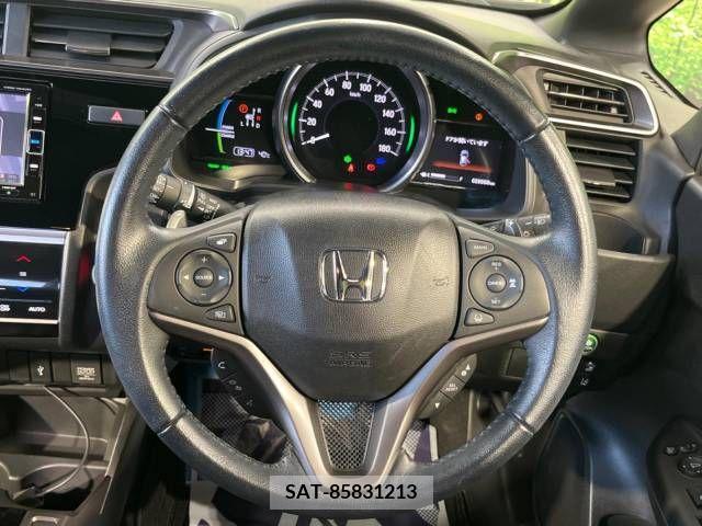 Honda FIT HYBRID 2019-05 360228-11