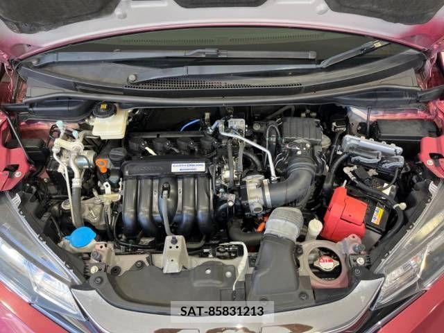 Honda FIT HYBRID 2019-05 360228-18