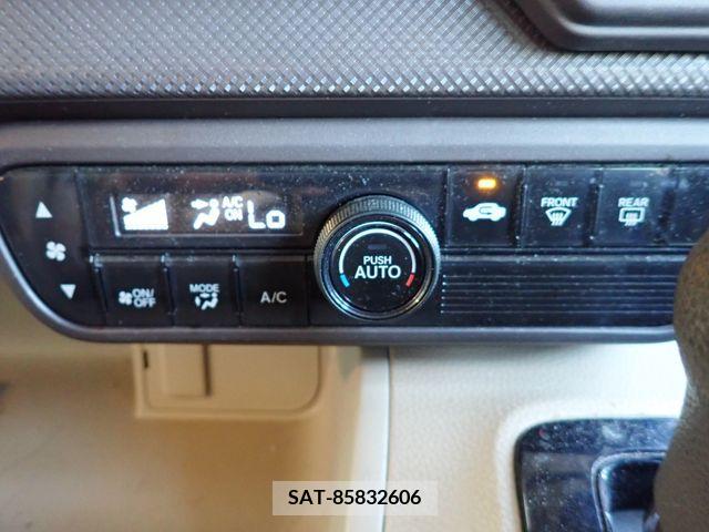 Honda N BOX 2020-06 375944-13