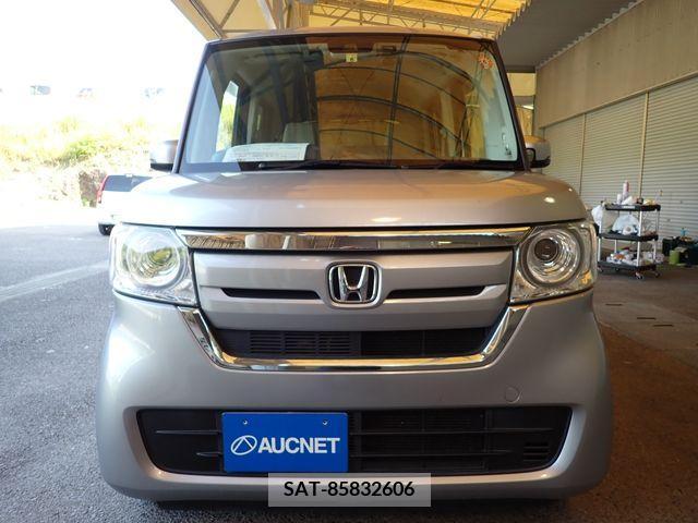 Honda N BOX 2020-06 375944-5