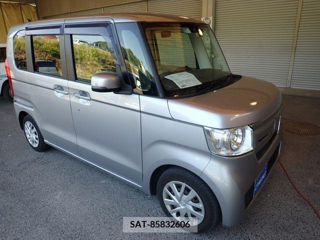 Honda N BOX 2020-06 375944-3
