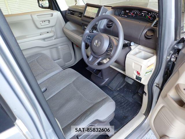 Honda N BOX 2020-06 375944-1