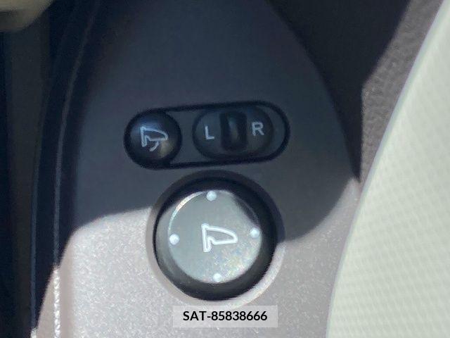 Honda N BOX 2018-04 278584-21
