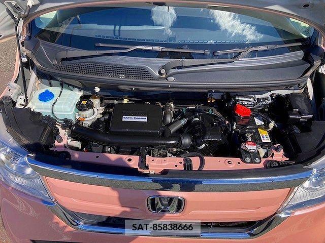 Honda N BOX 2018-04 278584-27