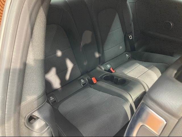 Mercedes Benz C-CLASS 2017-07 187892-8