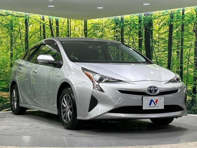 Toyota PRIUS 2017-05 19513-16
