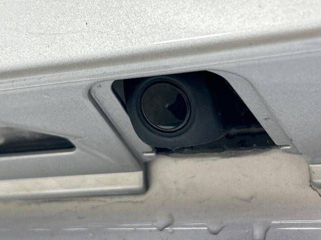 Toyota PRIUS 2017-05 19513-6