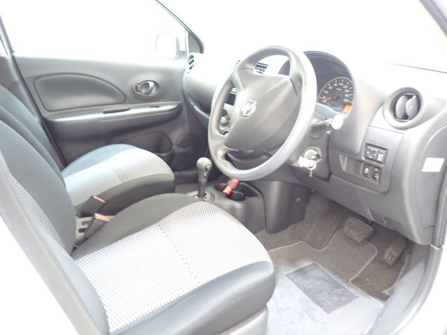 Nissan MARCH 2018-11 189126-1