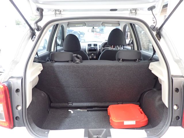 Nissan MARCH 2018-11 189126-12