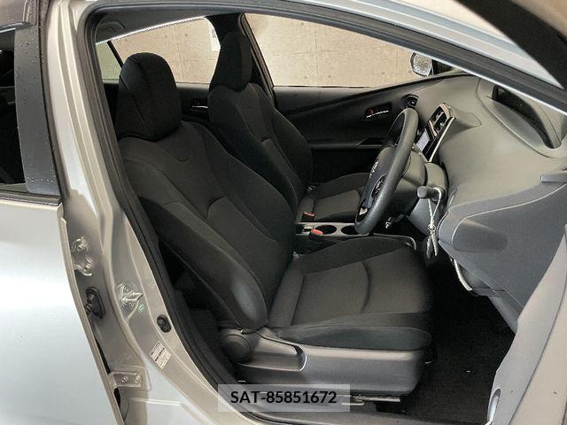 Toyota PRIUS 2019-05 380918-9