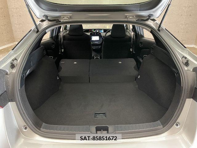 Toyota PRIUS 2019-05 380918-12