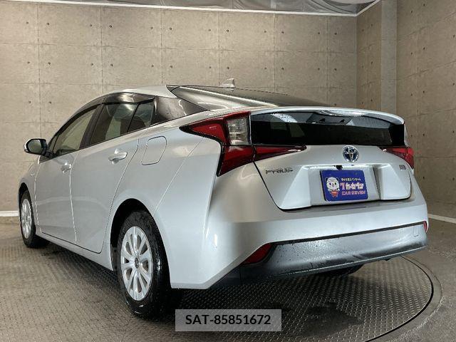 Toyota PRIUS 2019-05 380918-2