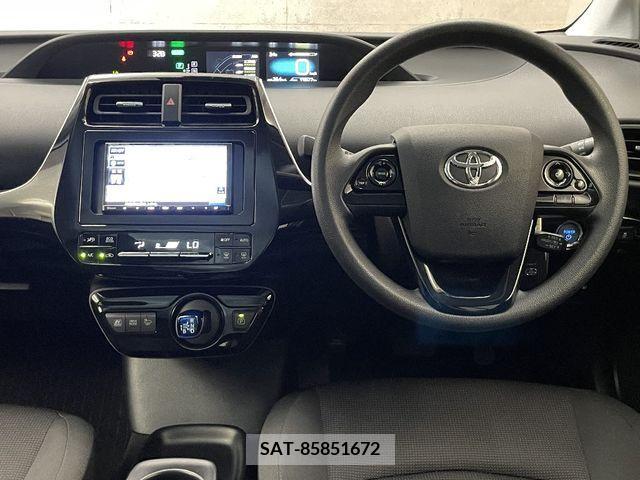 Toyota PRIUS 2019-05 380918-1