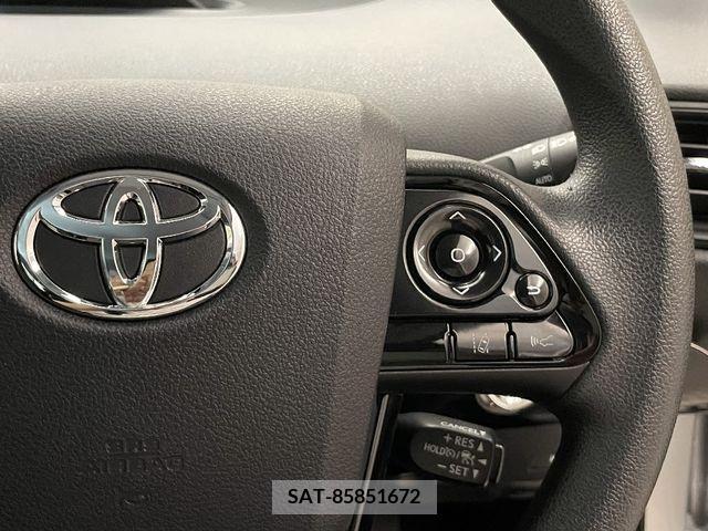 Toyota PRIUS 2019-05 380918-22