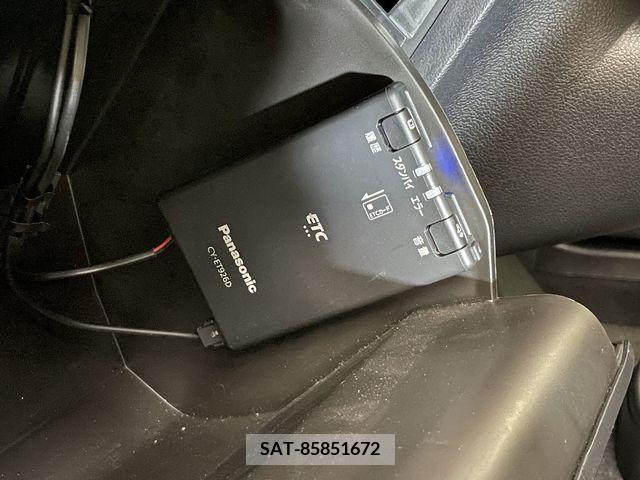 Toyota PRIUS 2019-05 380918-18