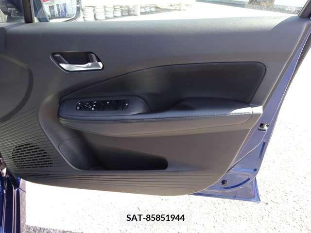 Nissan NOTE 2021-02 227768-11