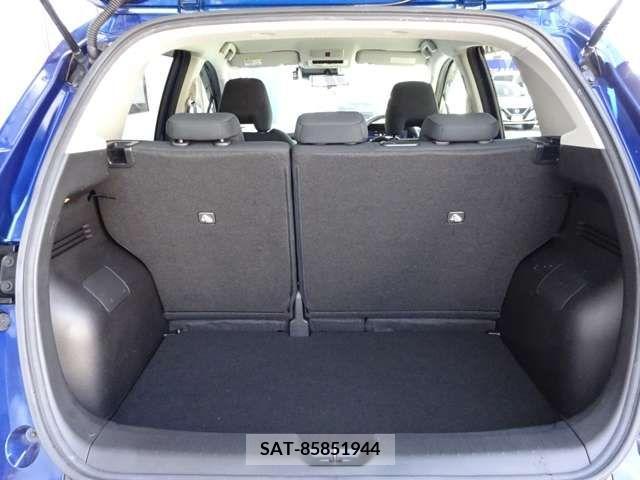 Nissan NOTE 2021-02 227768-9