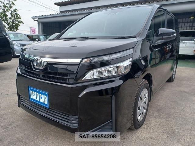 Toyota VOXY 2018-04 289268-0