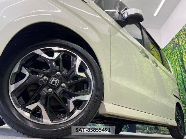 Honda N BOX CUSTOM 2018-03 330276-13