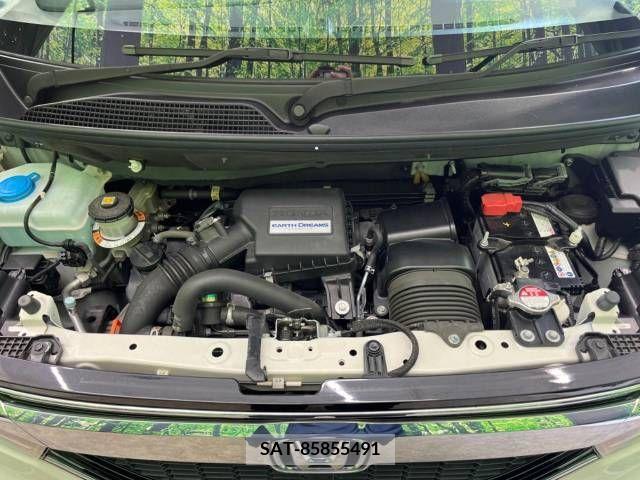 Honda N BOX CUSTOM 2018-03 330276-18