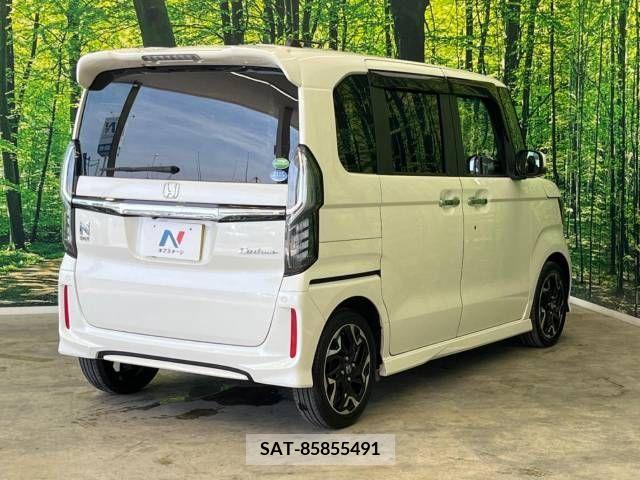 Honda N BOX CUSTOM 2018-03 330276-17