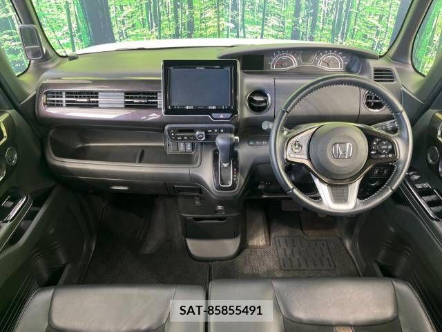 Honda N BOX CUSTOM 2018-03 330276-1