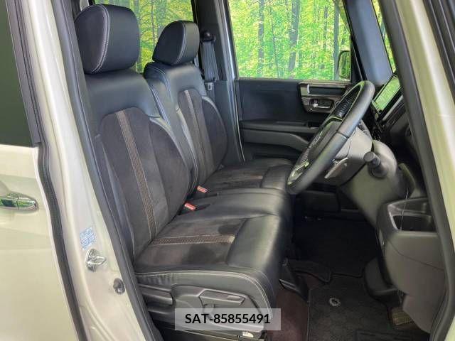 Honda N BOX CUSTOM 2018-03 330276-8