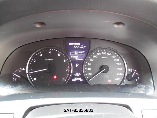 Lexus LS 2015-03 388434-17